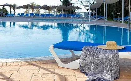 Hotel Palia La Roca