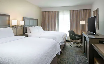 Hampton Inn & Suites Mason City