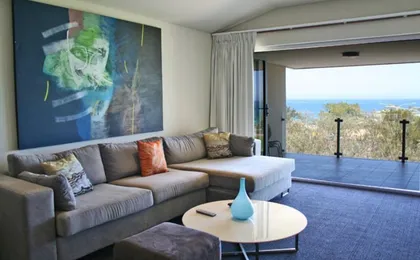 Mullaloo Beach Hotel