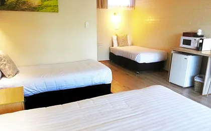 Kurri Motor Inn