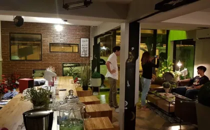 Sleep Walker Poshtel - Hostel