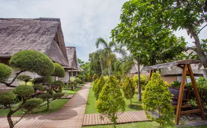 Bay Shore Huts Lembongan