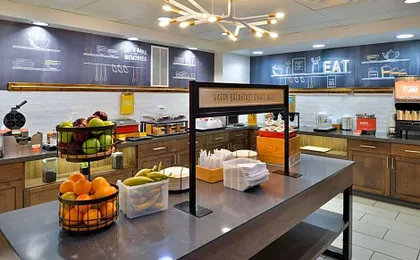 Hampton Inn & Suites Las Vegas Airport