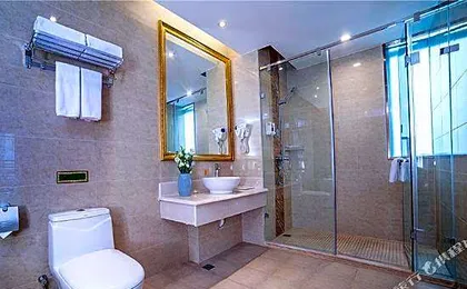Vienna Hotel (Tangshan Nanhu Park)