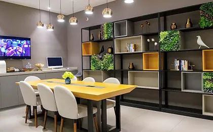 Home Inn Selected Xi'an Aerospace City Management Committee East Chang'an Street Metro Station