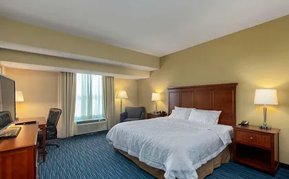 Hampton Inn & Suites Downtown Owensboro/Waterfront