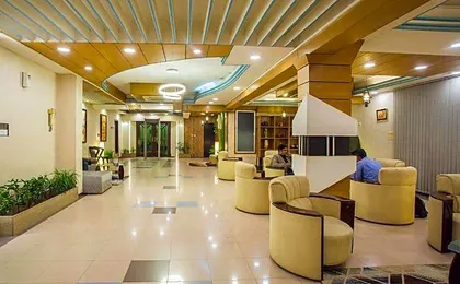 Hotel Tropical Daisy
