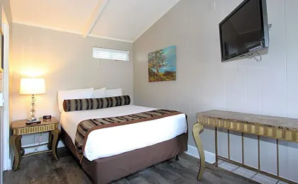 Monterey Peninsula Inn