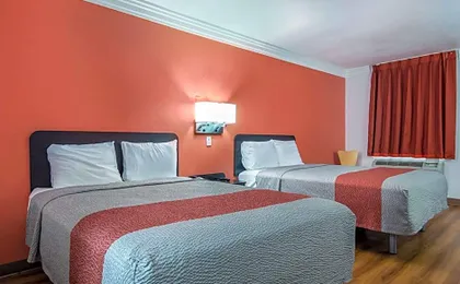 Motel 6-Marshall, TX