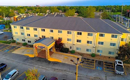 Comfort Inn South Tulsa - Woodland Hills