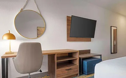 La Quinta Inn & Suites by Wyndham Denver Parker