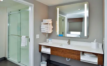 Hampton Inn & Suites Las Vegas Airport