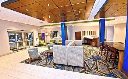 Holiday Inn Express & Suites Perryville I-55 By IHG