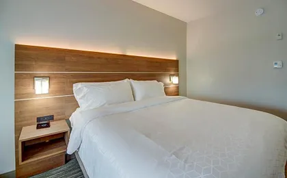 Holiday Inn Express Hotel & Suites Foley By IHG
