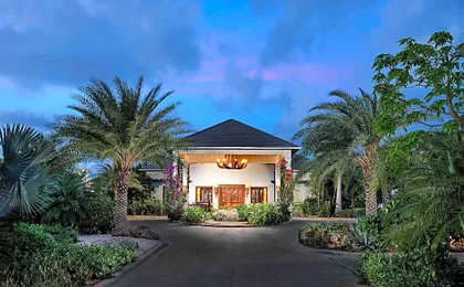 Zemi Beach House, LXR Hotels & Resorts