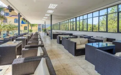 Huzhimeng Hot Spring Hotel