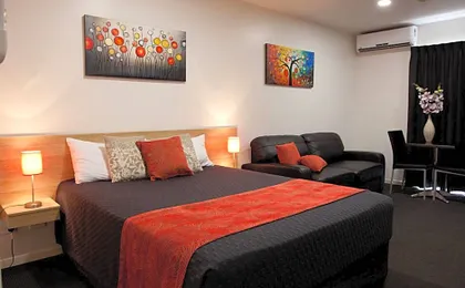 Abode37 Motel Emerald