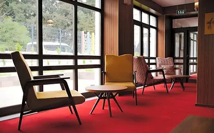74 Hotel