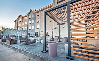Staybridge Suites Cedar Rapids North by IHG