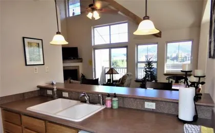 TLDA Tarn Landing 1 bed 1 loft 3 bathrooms