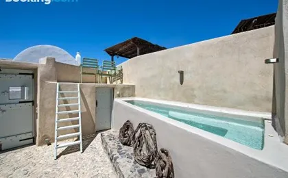 Pyrgos Old Winery Villa