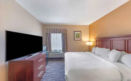 Best Western Plus Russellville Hotel and Suites