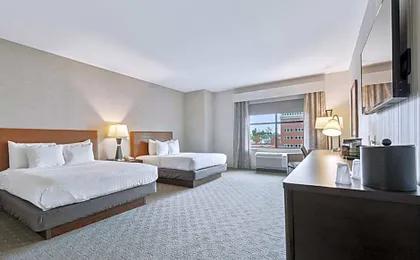 The Hotel Warner