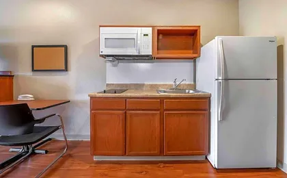Extended Stay America Select Suites - Lake Worth