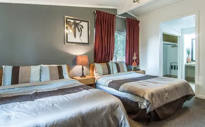 Rodeway Inn & Suites