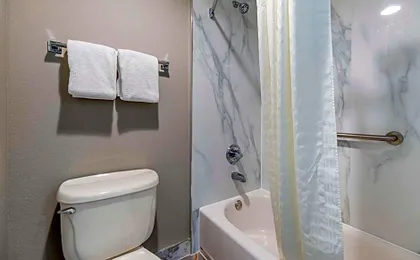 Best Western Louisville Airport Expo