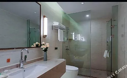 Vienna Hotel (Gaoyou Dongfang Yujing store)