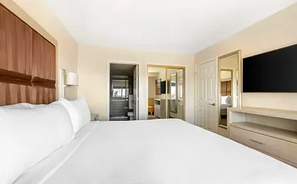 Hilton Vacation Club Riviera Beach & Shores