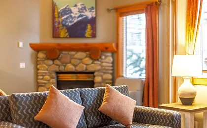 Lizard Creek Lodge