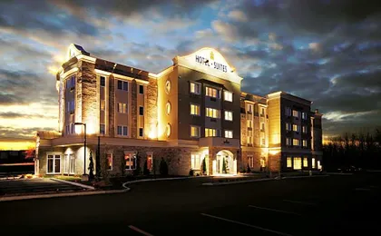 Imperia Hotel & Suites Saint-Eustache