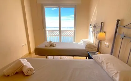 Spanish Connection - Playa Principe