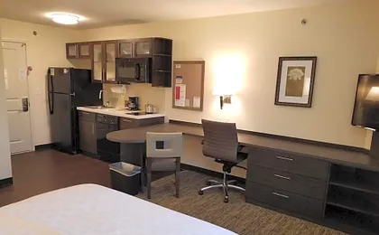 Candlewood Suites Davenport By IHG