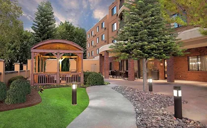 Courtyard by Marriott Fayetteville