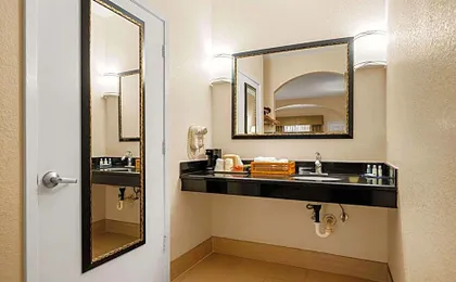 Quality Inn & Suites Houston Northwest - Cypress