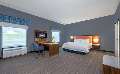 Hampton Inn & Suites Hopkinsville