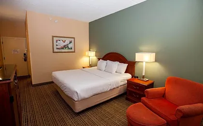 Baymont by Wyndham Knoxville/Cedar Bluff