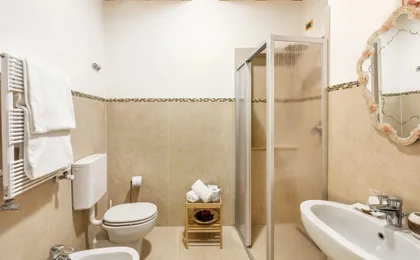 Luxury Venetian Rooms