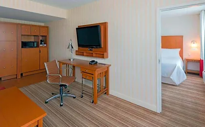 Four Points By Sheraton Cambridge Kitchener, Ontario