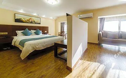 Qiaoyun Hotel