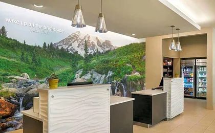 La Quinta Inn & Suites by Wyndham Burlington