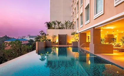 Lemon Tree Premier City Center Pune