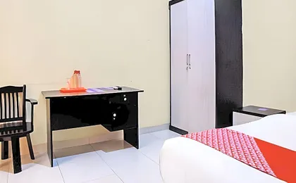 RedDoorz near RS Setiabudi Medan
