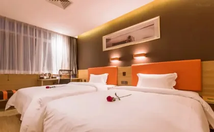 7-day Youpin Hotel (Beijing langxinzhuang metro station store)