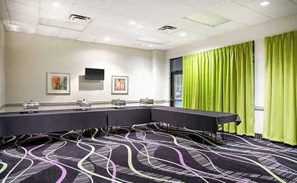 La Quinta Inn by Wyndham Davenport & Conference Center