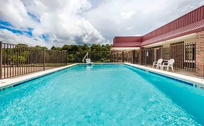 Days Inn by Wyndham Batesville