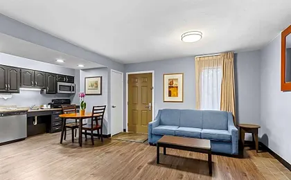 SureStay Studio by Best Western Pensacola